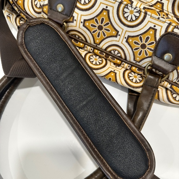 Billabong Retro Floral Canvas Duffel Bag - Picture 10 of 13